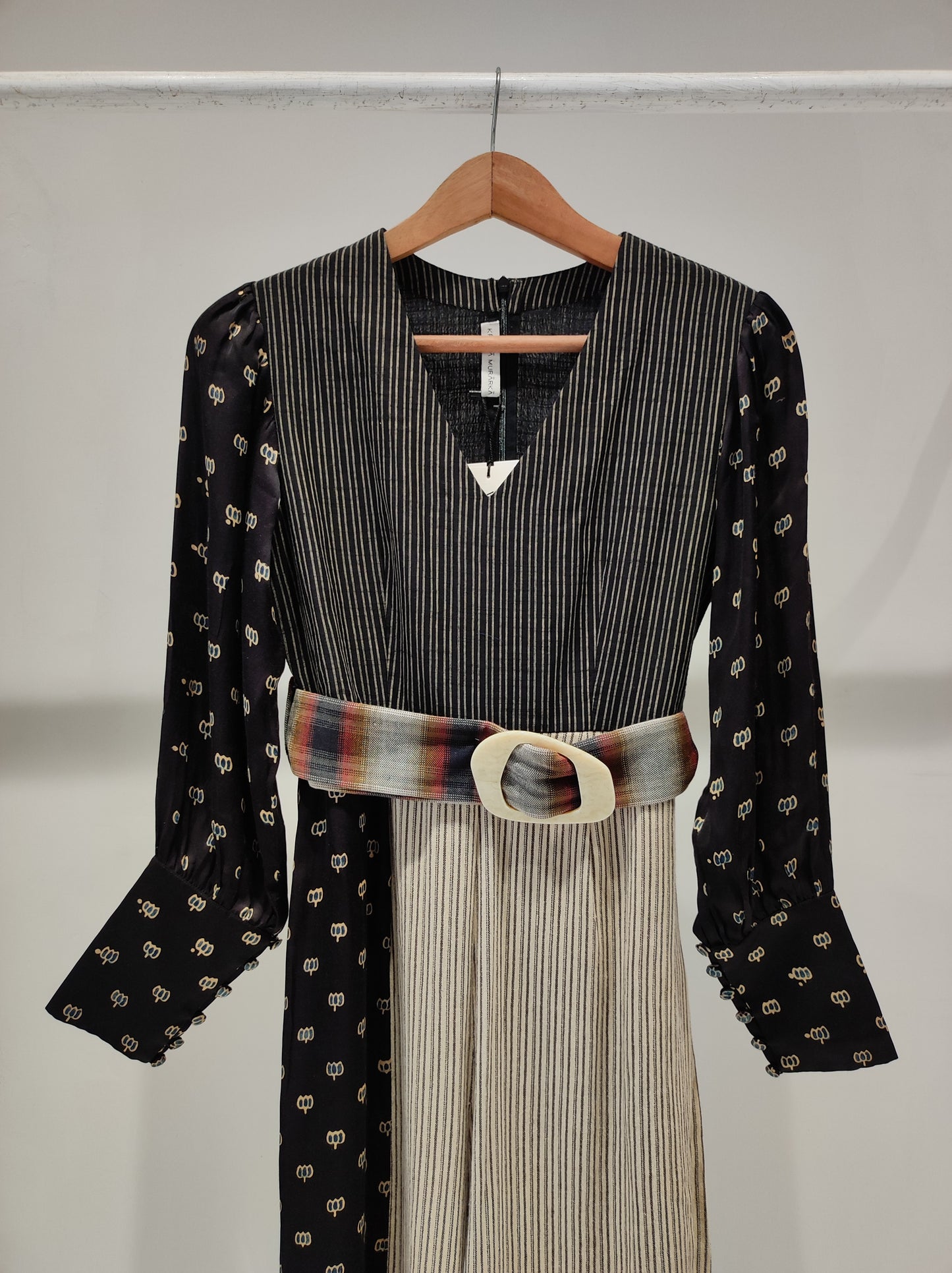 Vintage Lotus Puff Sleeve Jumpsuit
