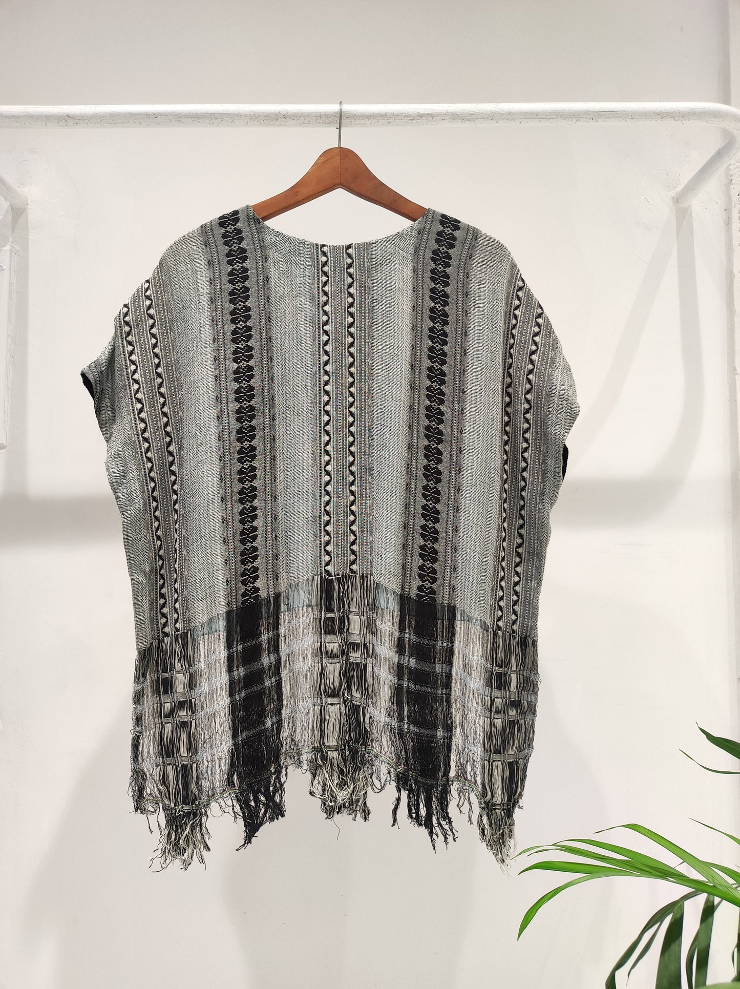 Cotton Weave Fringe Top