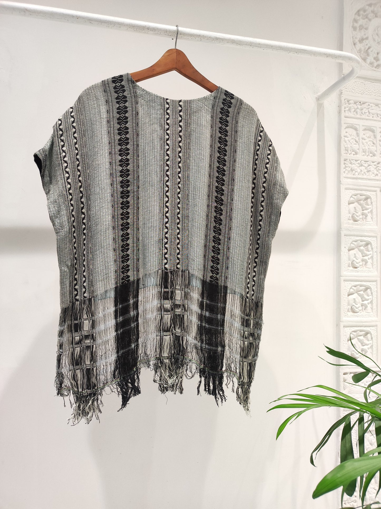 Cotton Weave Fringe Top