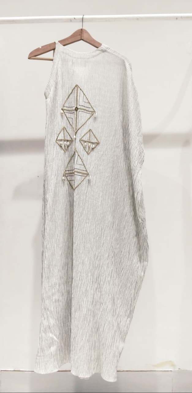 White Crushed Emb Kaftan Maxi