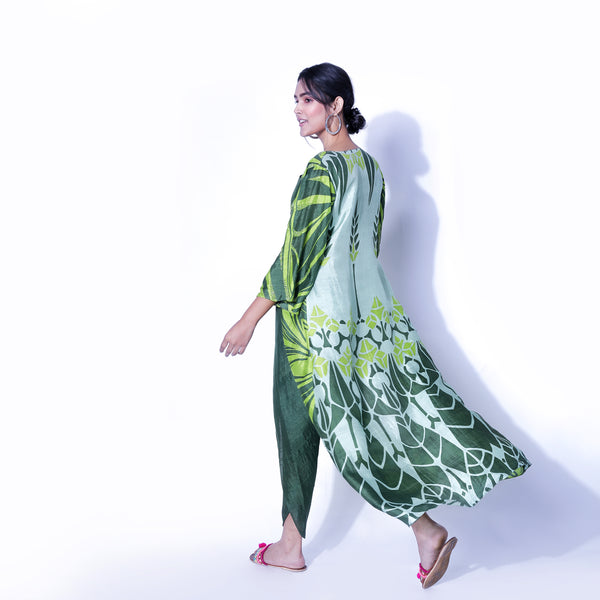 Hand Screen-Printed Cape With Dhoti Set