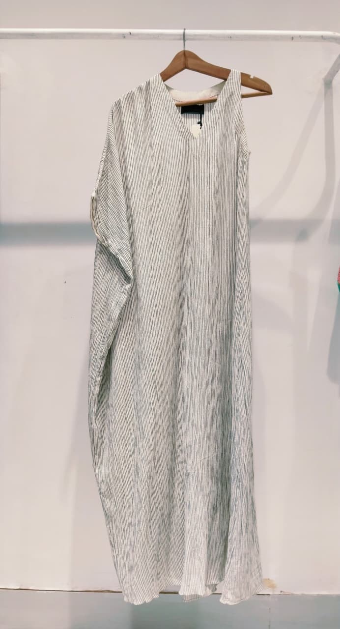 White Crushed Emb  Kaftan Maxi