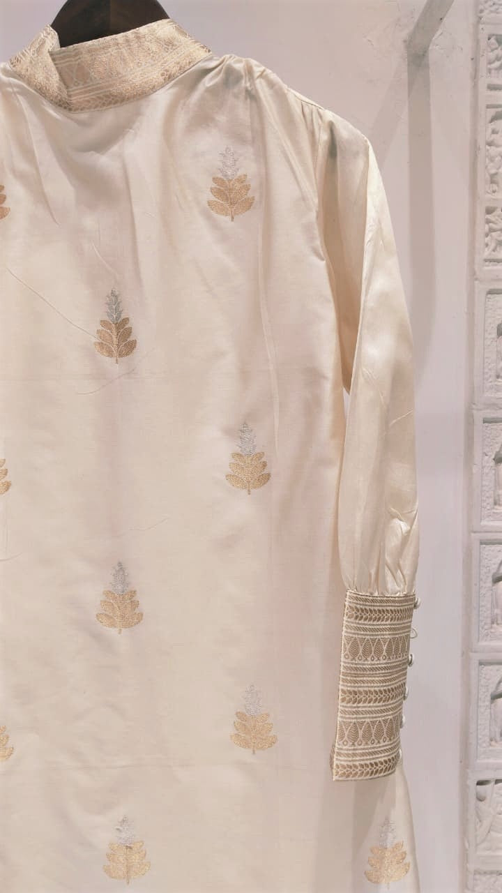 Banarasi Silk Cuff Midi