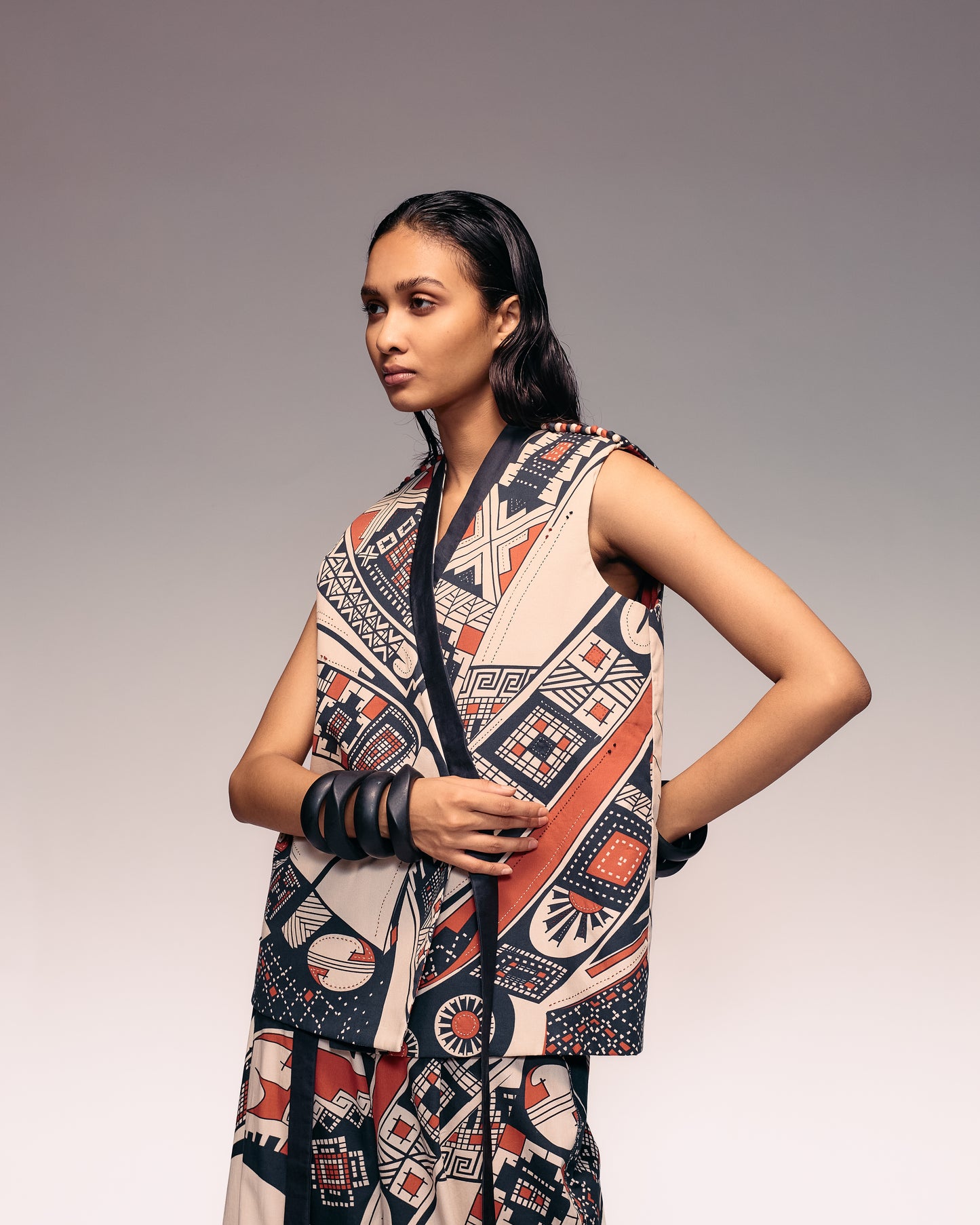 Rust Print Reversible Sleeveless Kimono