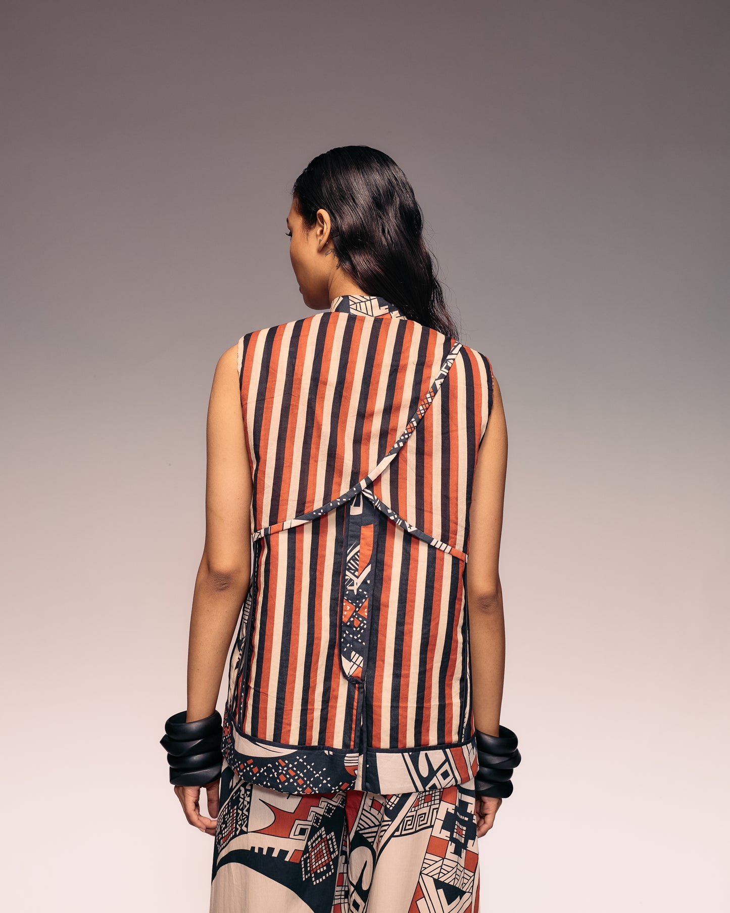 Rust Print Reversible Sleeveless Kimono