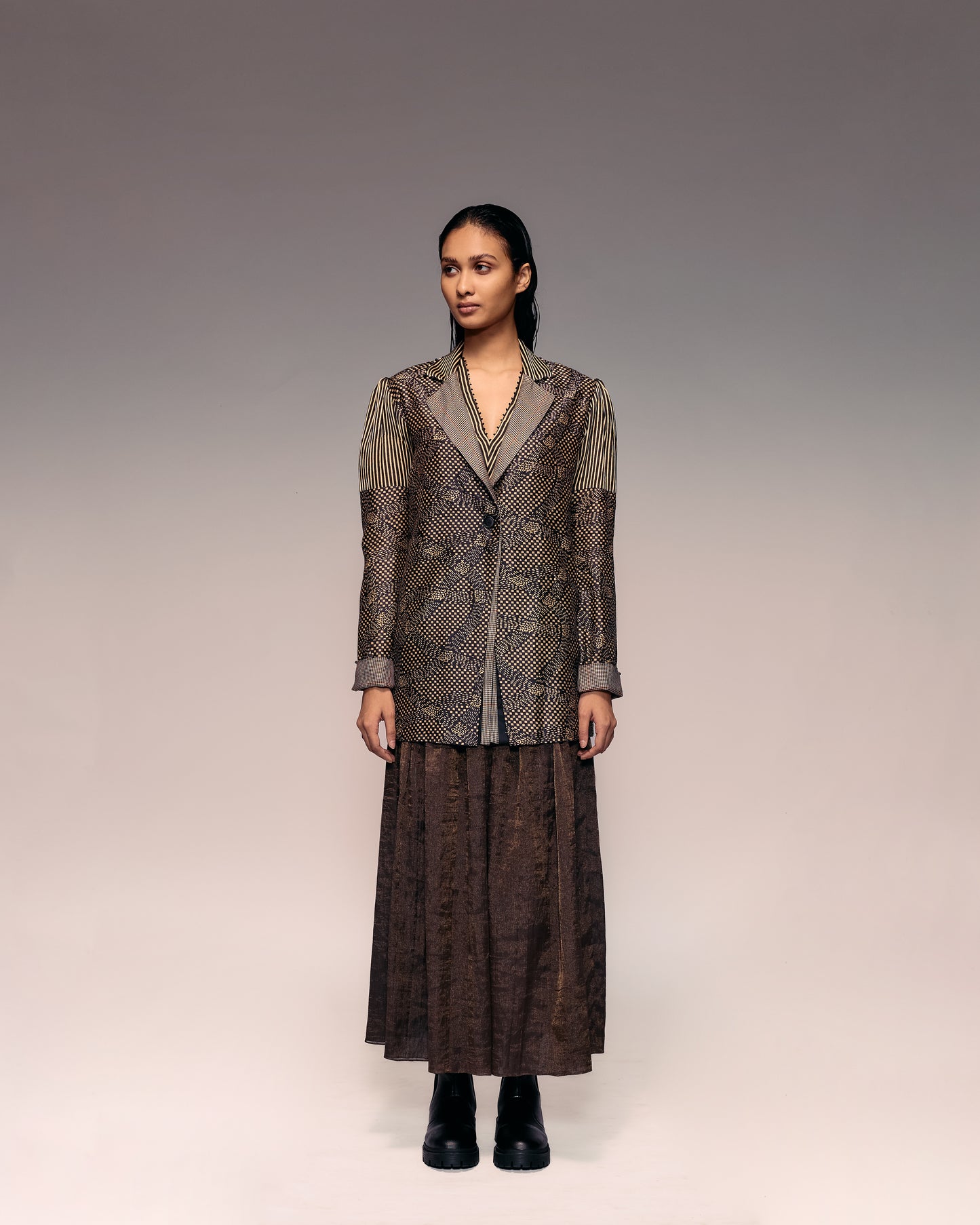 Munga Silk Patch Blazer